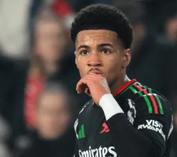 罗马诺消息，恩瓦内里已同意加盟马赛，阿森纳也认为租借是最佳的解决方案。据悉，阿尔