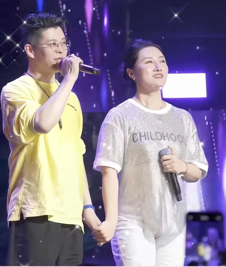 万万没想到，《乡村爱情》李大国公开了一个秘密，他比王云要大好几岁。

这一次，李