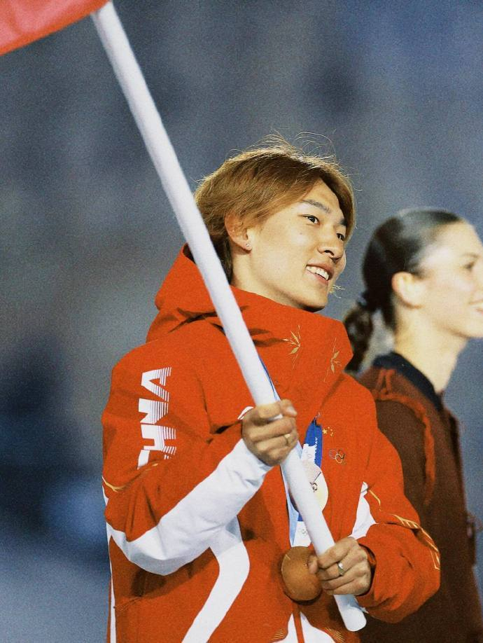 苏翊鸣坡障世界杯赛季总冠军 恭喜！加冕本赛季单板滑雪世界杯男子坡面障碍技巧赛季总