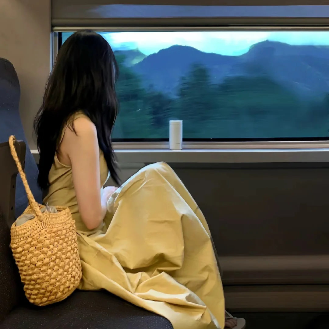 ᴄʜᴇᴇʀ ᴜᴘ  л̵ʱªʱªʱª人生有轰轰烈烈的辉煌，更多是平平淡淡的柔美。
