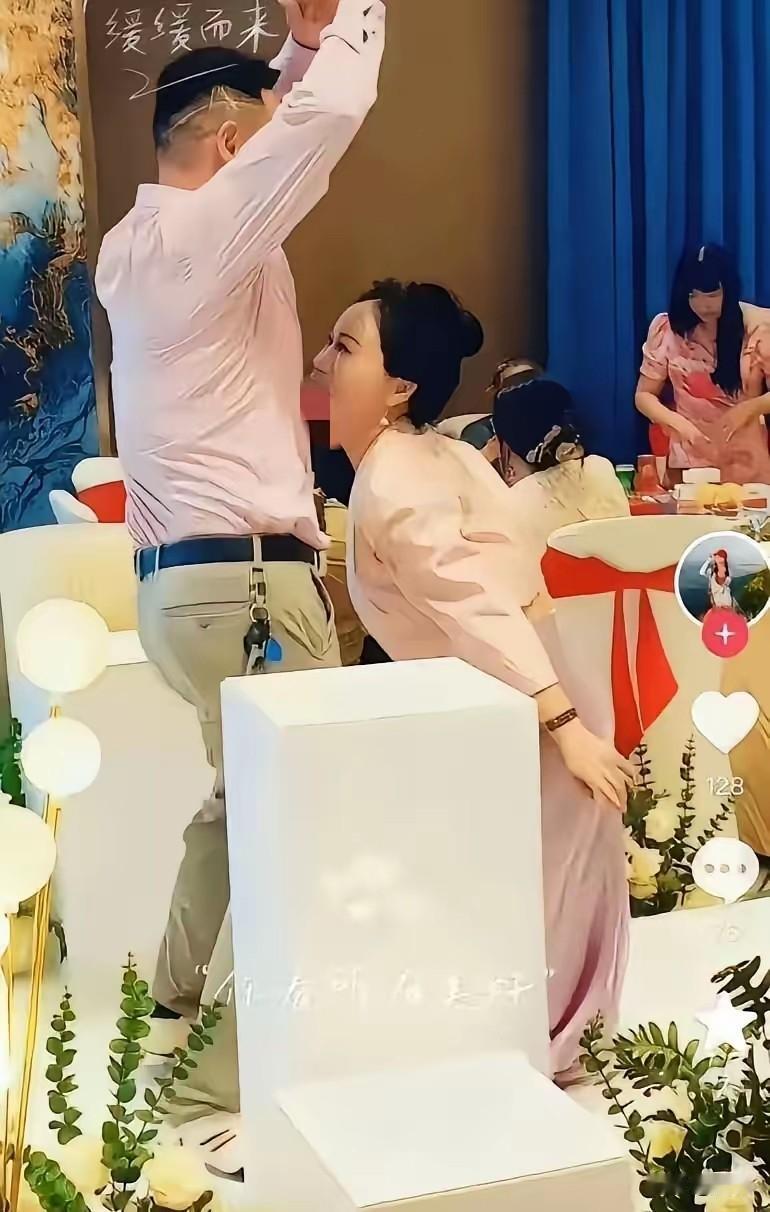 婚礼现场，却因婆婆的