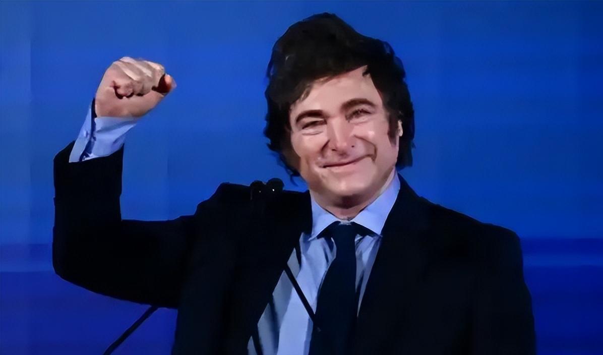 阿根廷最不缺的就是肥地和牛羊，可偏偏老百姓现在连吃口牛肉都成了奢望！为啥？因为这