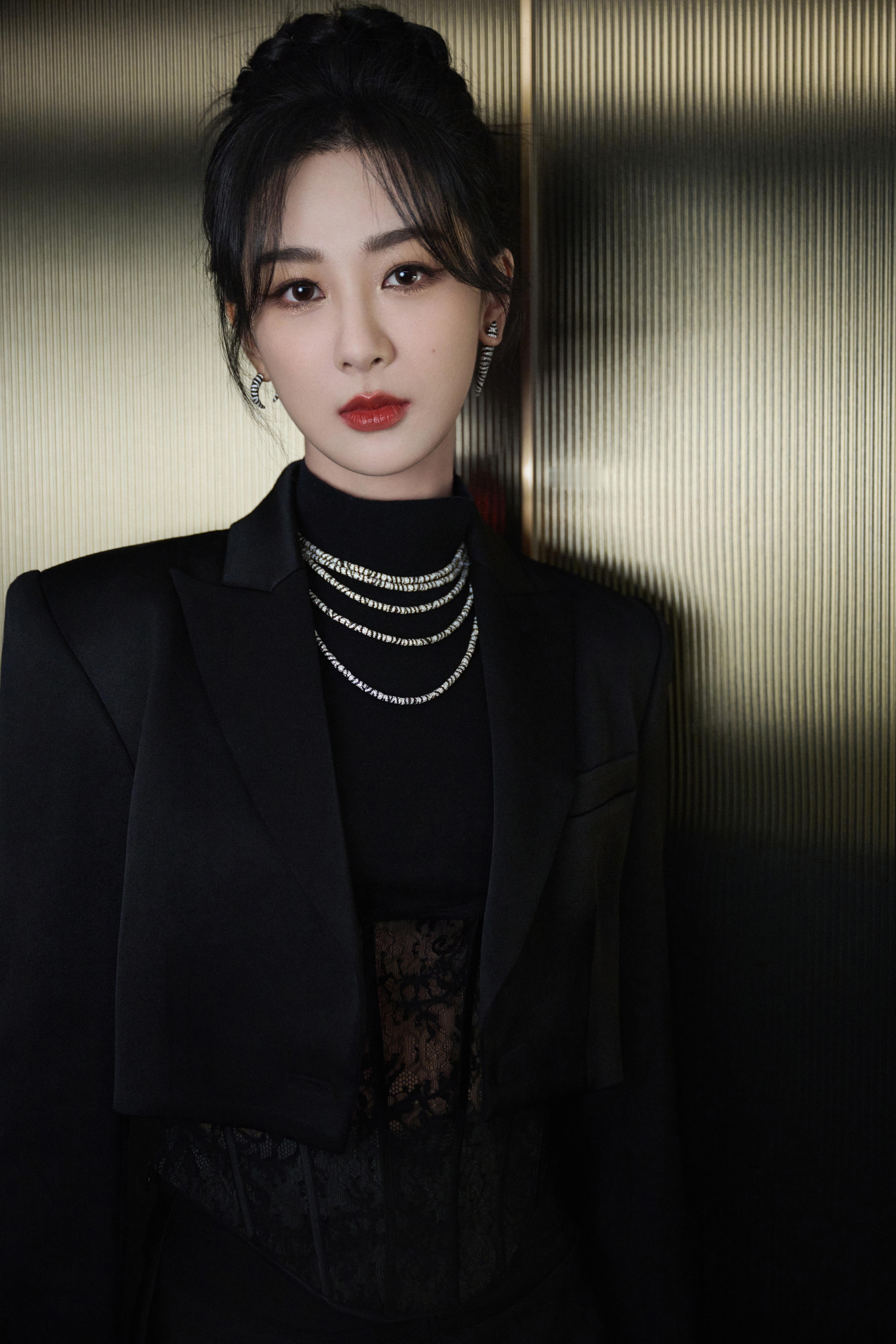  yz#杨紫黄瀛子# 幸福其实真的很简单，有你有事做，有所期待​​​