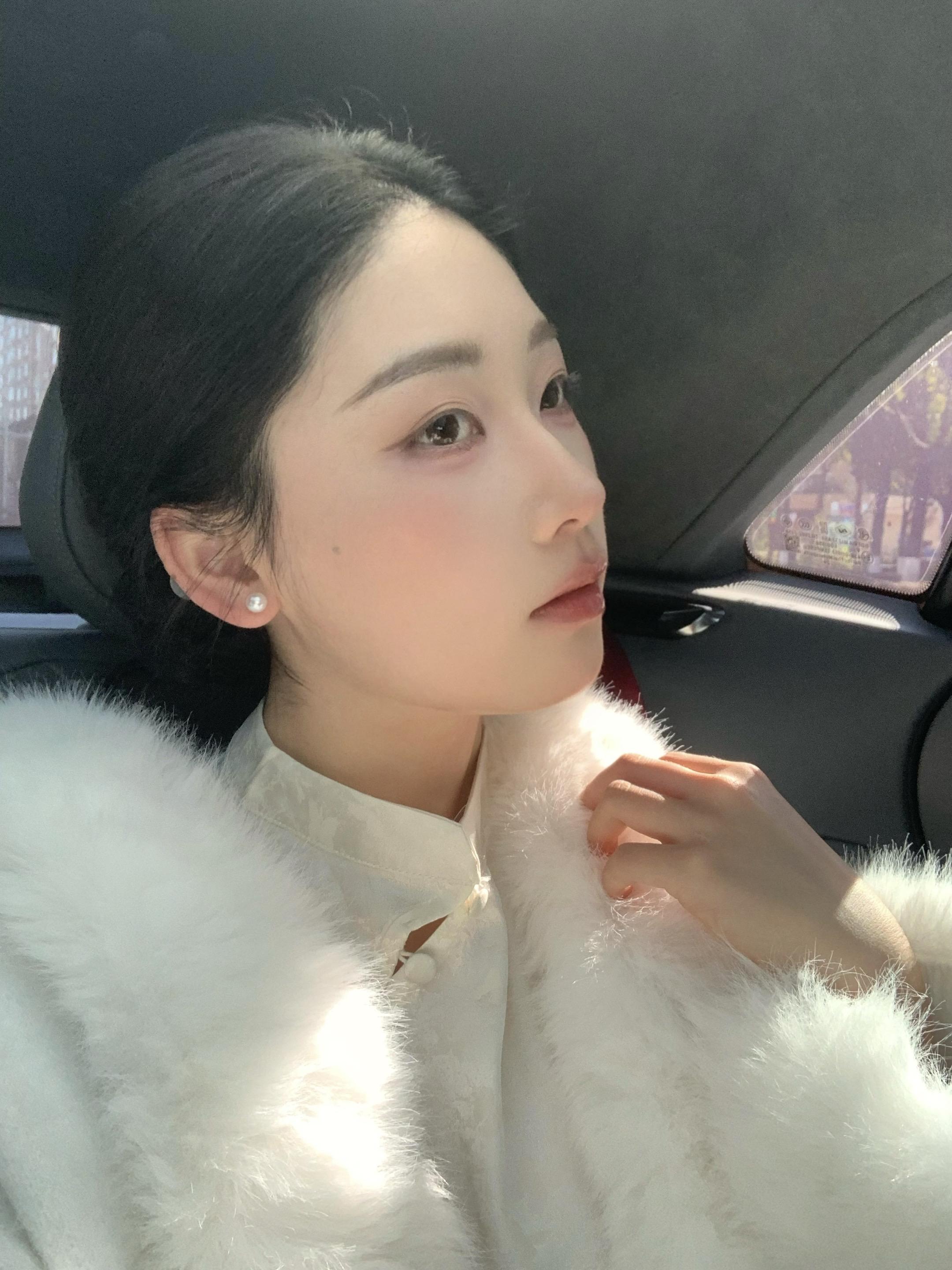 画了喜欢的妆我就这样自拍八百张