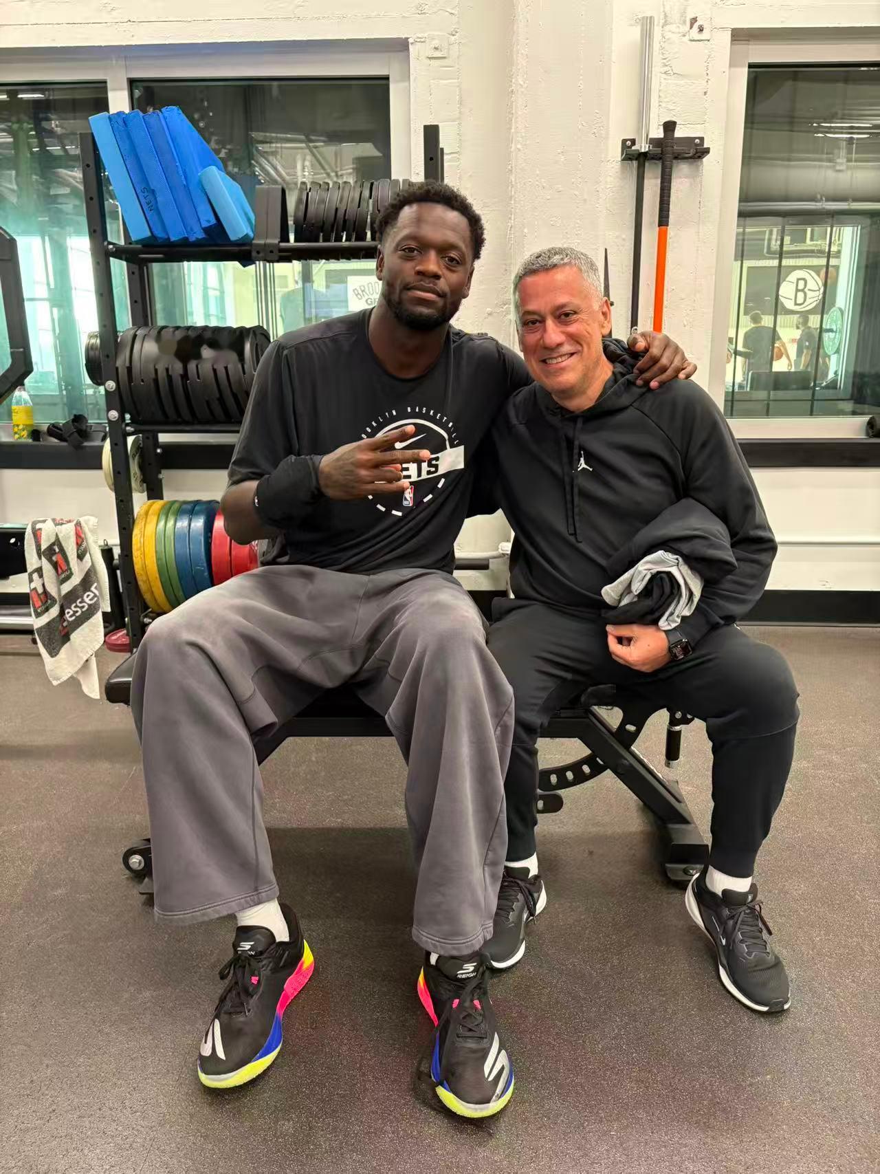 NBL独一份？？河南焦作男篮主帅马丁内斯，受邀前往NBA交流。老马上任以来，给河