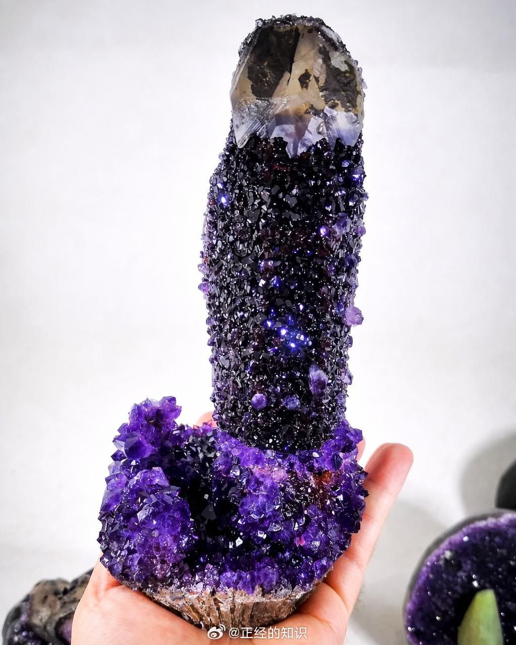 产自乌拉圭阿蒂加斯的非凡紫水晶 