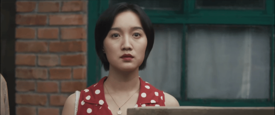 黄米依一句话教会尹昉拥抱树影迷宫红裙烈酒的强势对峙，抵不过一个笨拙却真诚的拥抱?