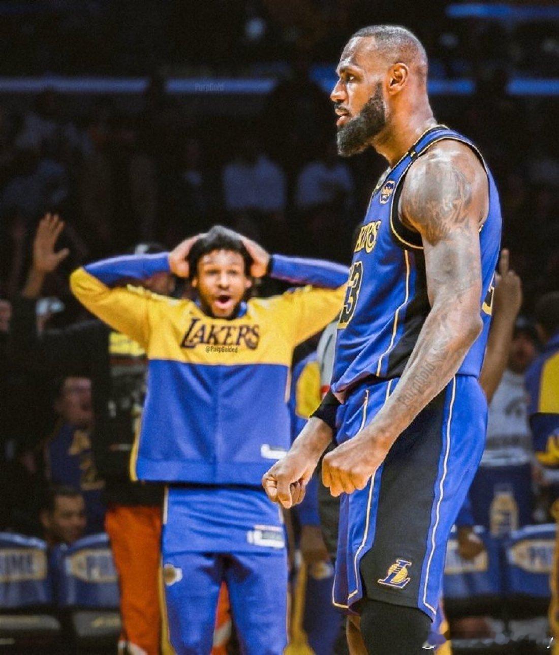 Sam Amick：球队消息人士称，勇士队在今年夏天对勒布朗·詹姆斯有着强烈的兴