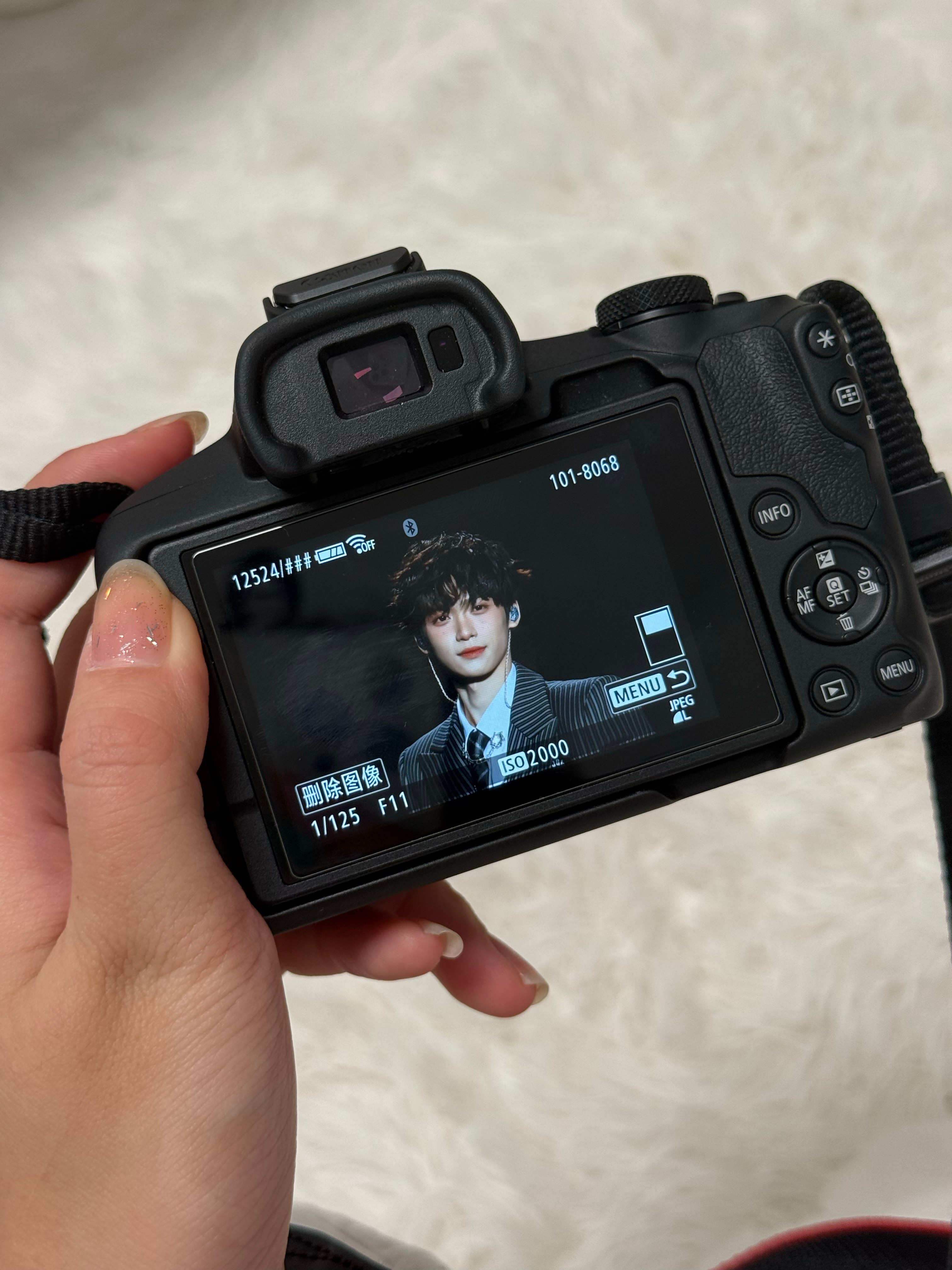 梓渝梓渝站姐 zy梓渝游点意思2026巡回演唱会 就这样四处捡图 图源：角色卡z