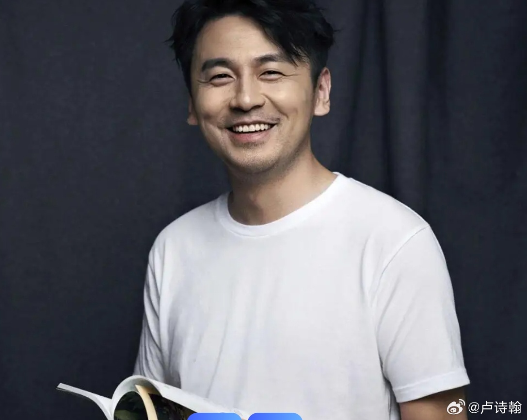 顺带一提，我觉得雷佳音不是烂片专业户，他和李乃文有点像，我称之为“花椒”型选手他