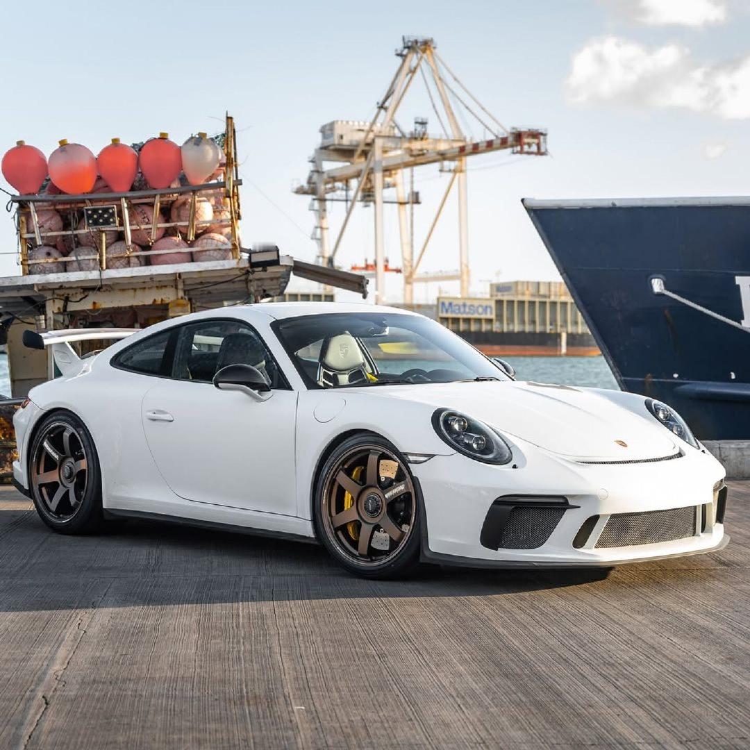 TE37 x 保时捷911GT3 RAYS ​​​