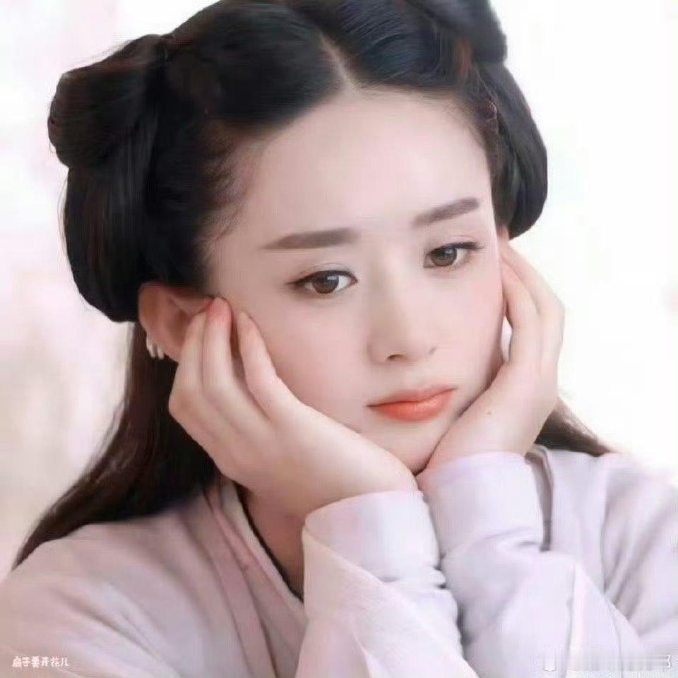 赵丽颖一部花千骨涨粉三千万，直接变成金鹰女神！ ​​​