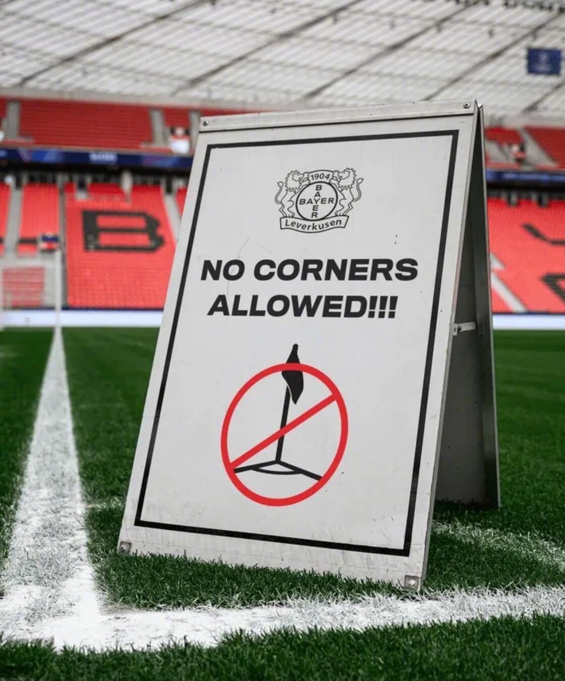 勒沃库森1比1阿森纳 根据OptaJoe的统计，阿森纳上半场对阵勒沃库森没有获得