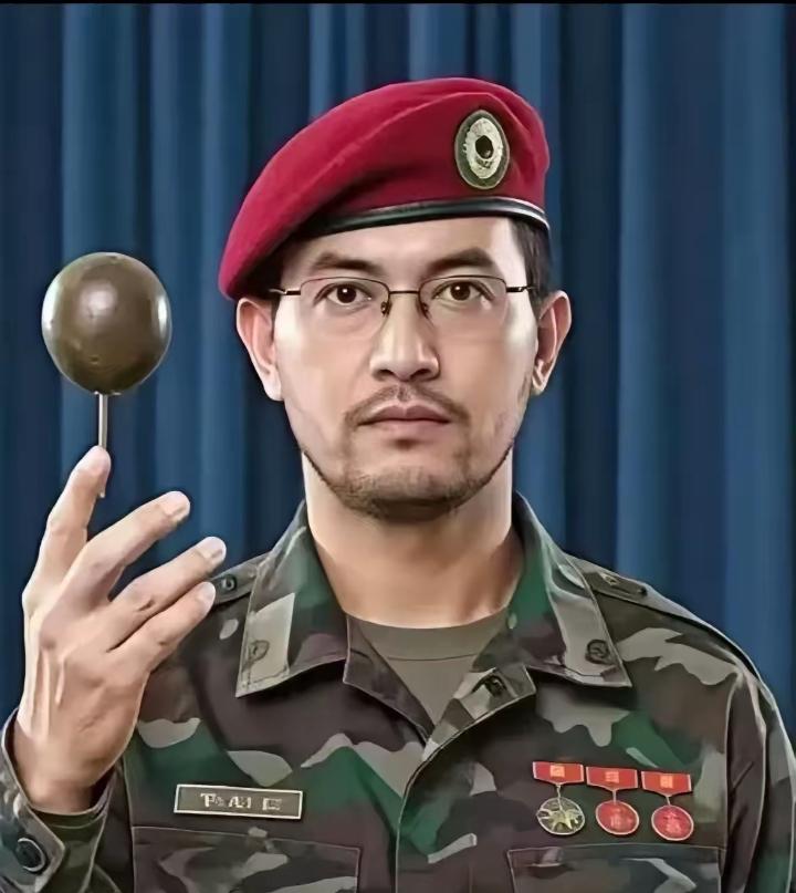 胡塞武装传来新消息
4月22日，胡塞武装突然放话了！说要是敌人还敢回来打，他们就