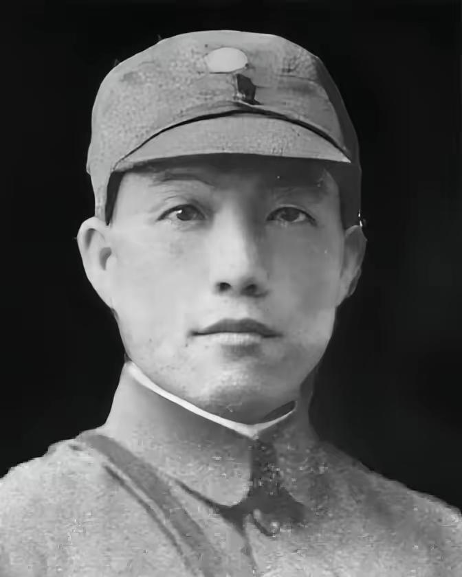 1951年，血战长沙的李玉堂被判死刑，临死前，蒋介石亲自在判决书上批了一个“耻”
