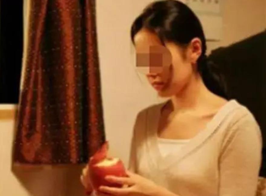 四川一男子常年在外打工，妻子在老家陪读，谁知，妻子趁丈夫不在家偷偷与另一男子同居