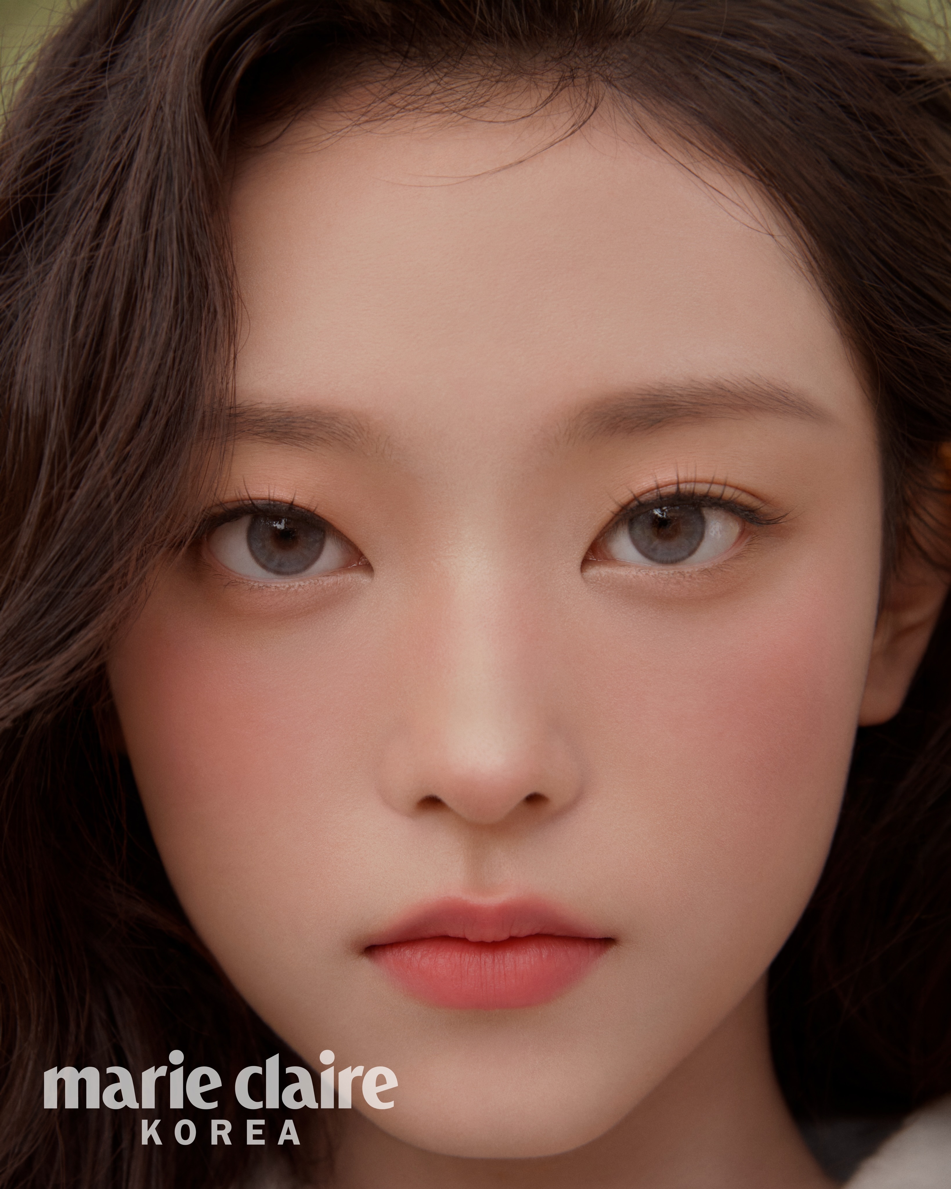 Haerin 姜海粼 x Dior Beauty Marie Claire Ko