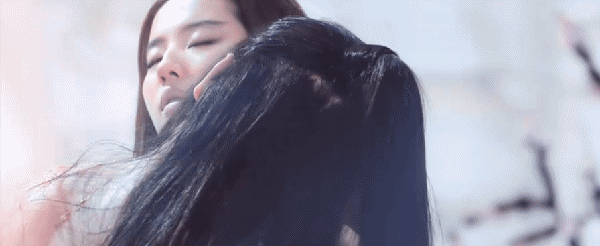 #王楚然刘亦菲像不像应该问杨洋##王楚然刘亦菲像不像杨洋最有发言权#杨洋跟刘亦菲