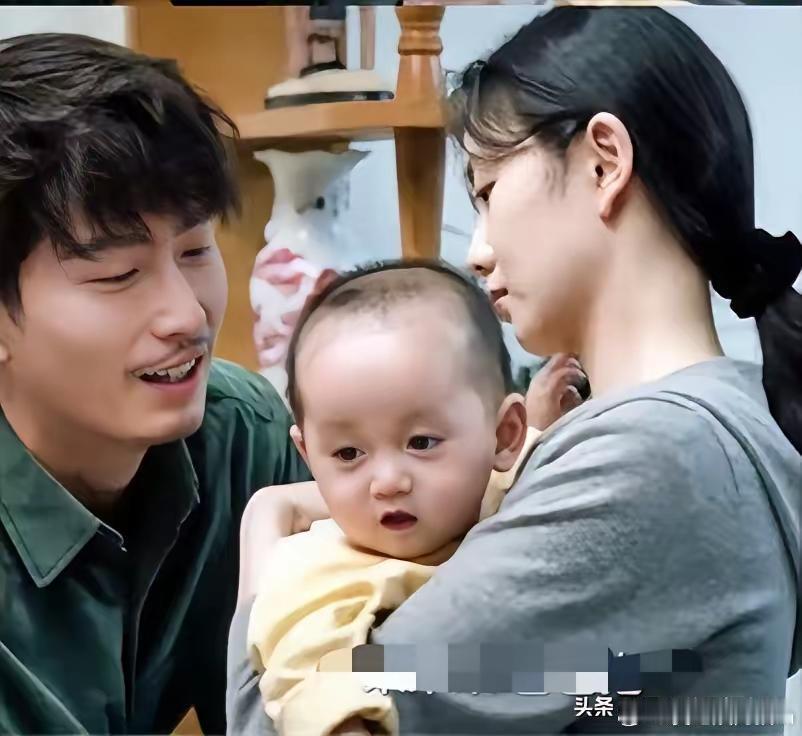 《主角》34集后就弃剧了，也就是在去北京首演成功后庆功宴上忆秦娥偷偷离席躲了刘红