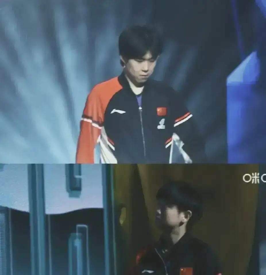 看直播的时候真的笑出声，转念一想又觉得悲哀。
 
头哥跟那临时女搭档，中间隔的那