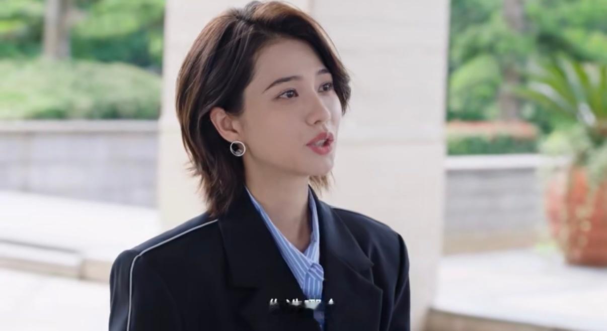男友拿结婚的钱投资公司该分手吗爱情有烟火 但是事业不会背叛自己，爱情不一定呢 