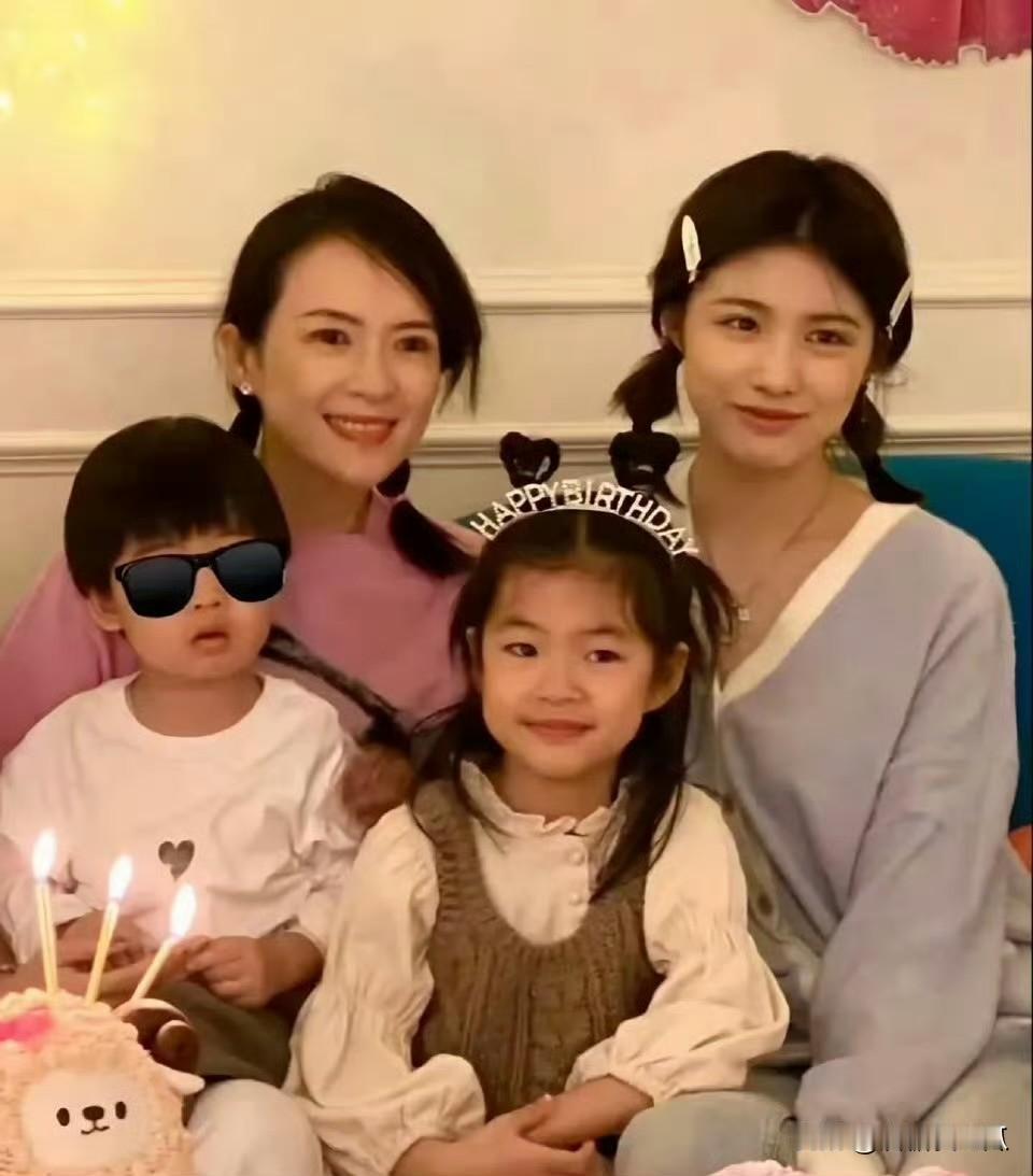 森林北和章子怡
硬是要选一个的话
苟惠捷肯定会毫不犹豫的选择章子怡，原因很简单，