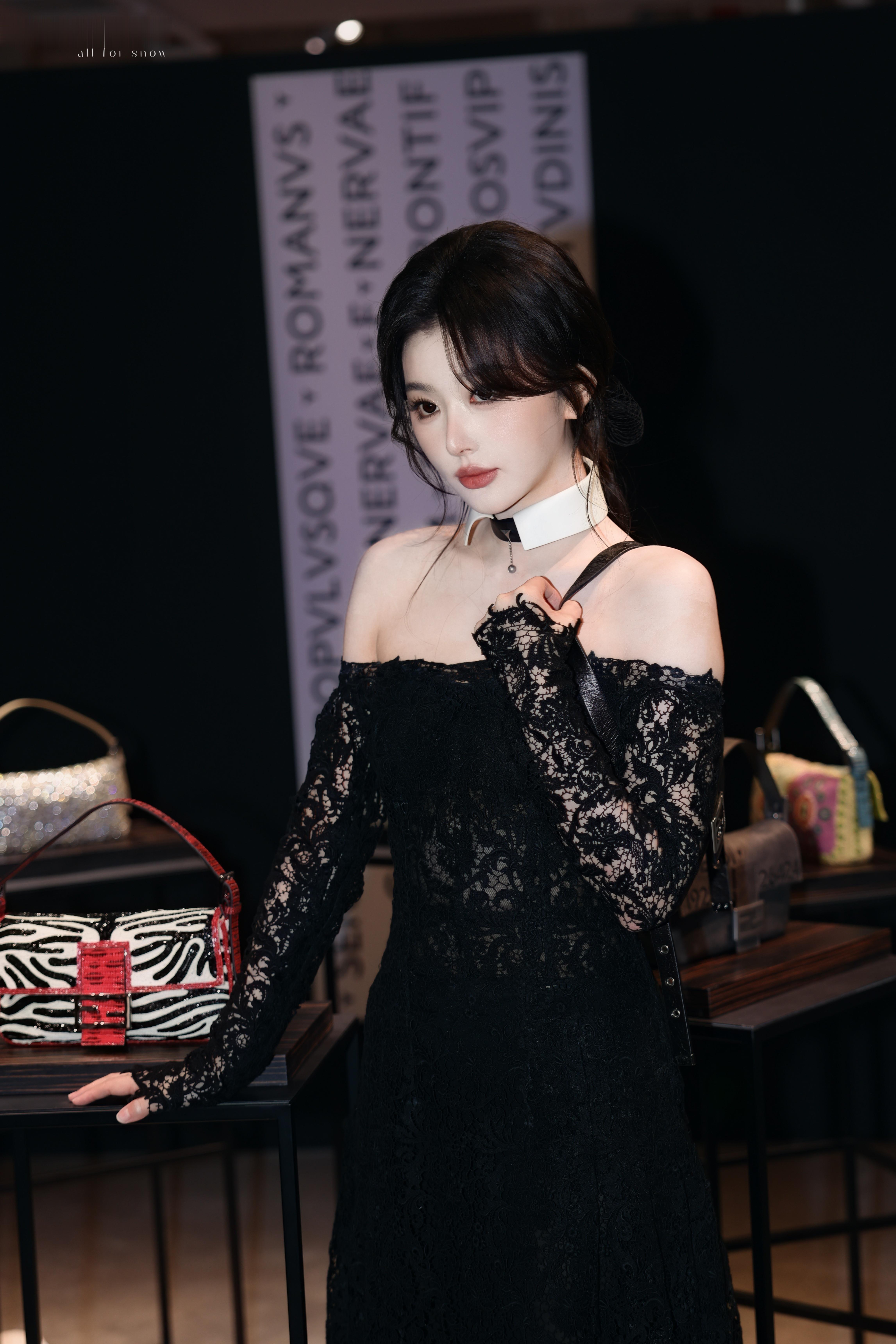 完全是成熟女人 姐姐钓我