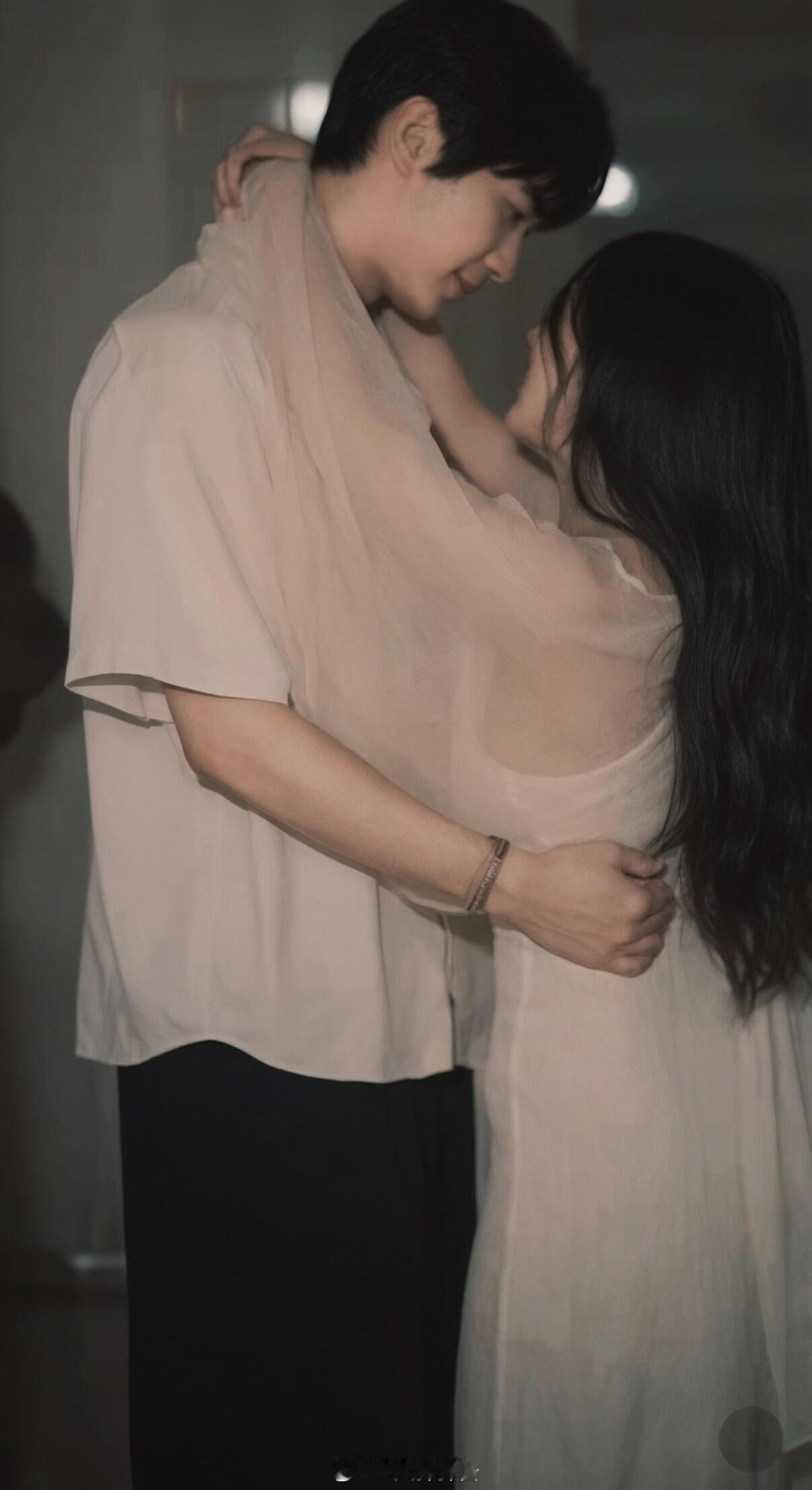 真的应了那句：像结婚一样👰🏻♀️🤵🏻柳柳  周佑凌｜柳周cp
