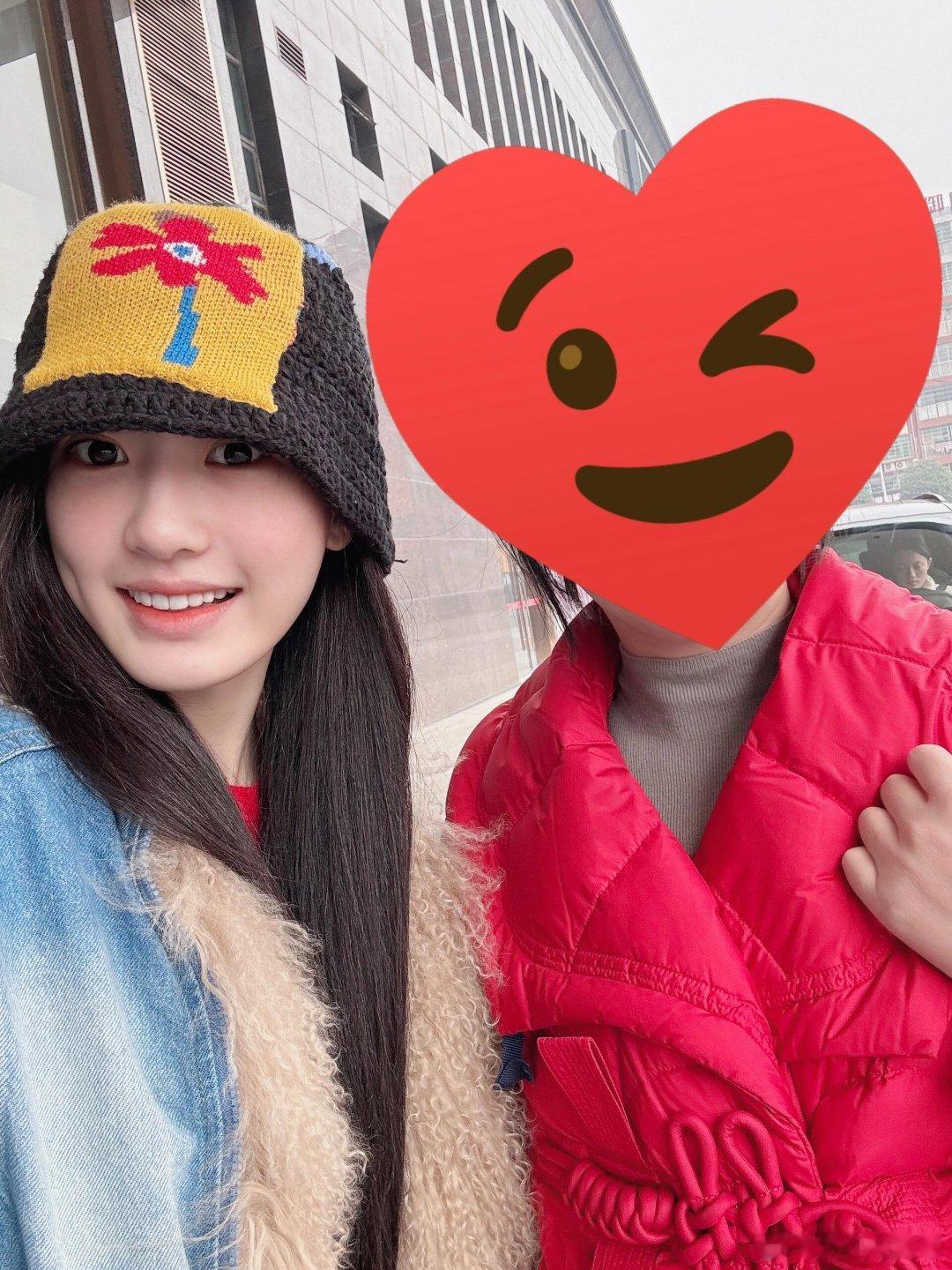 毓言cp[超话]  乐乐言被偶遇 