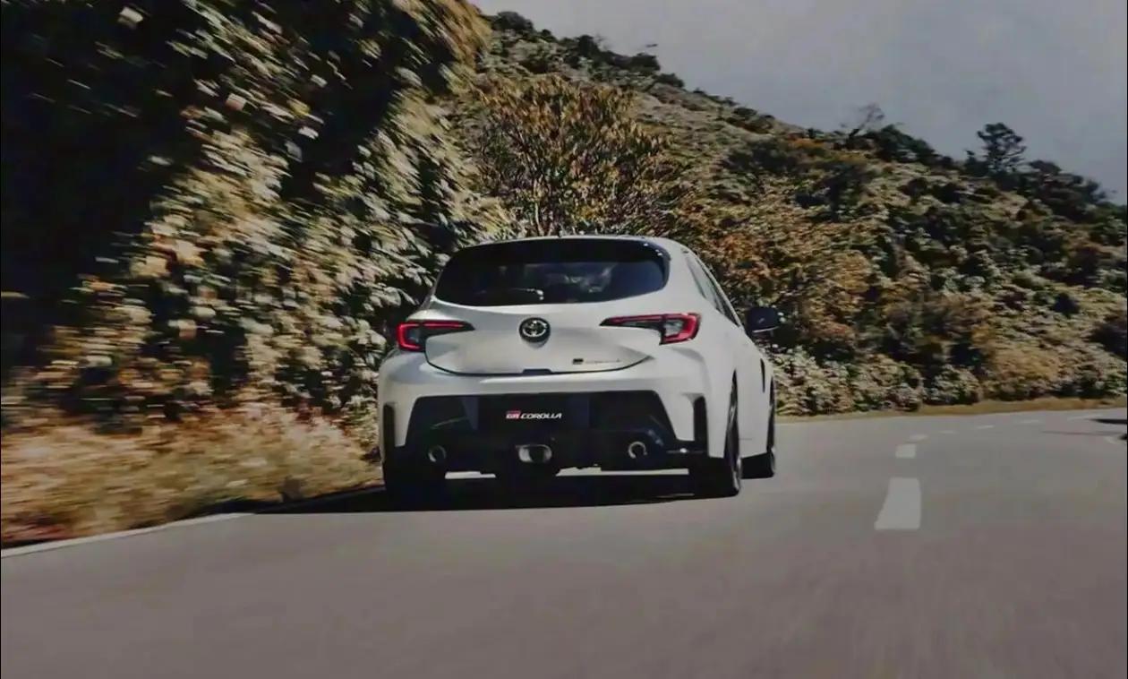 以前的我认为，第一台车不过是代步工具，能开就行。直到看到了全新智混卡罗拉，我才明