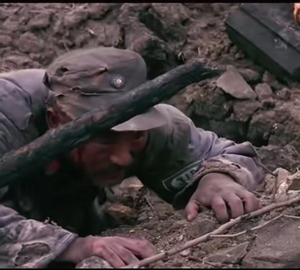 台儿庄幸存老兵解放后曾坦言：如果没有川军，战役绝对胜利不了！他们虽然装备低劣，出