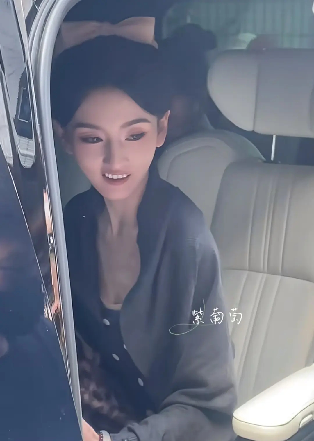 祖儿瘦的整个人都呆滞了啊，感觉不正常了都 