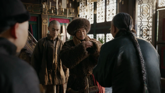 成泰燊大生意人邪恶藏狐塑 成泰燊撞脸藏狐本狐！演常四爷这商界狠角色，表面沉稳运筹