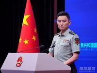 咱们今天不说教，就唠点实在的。

6月25号下午，国防部那边刚开完会，发言人张晓