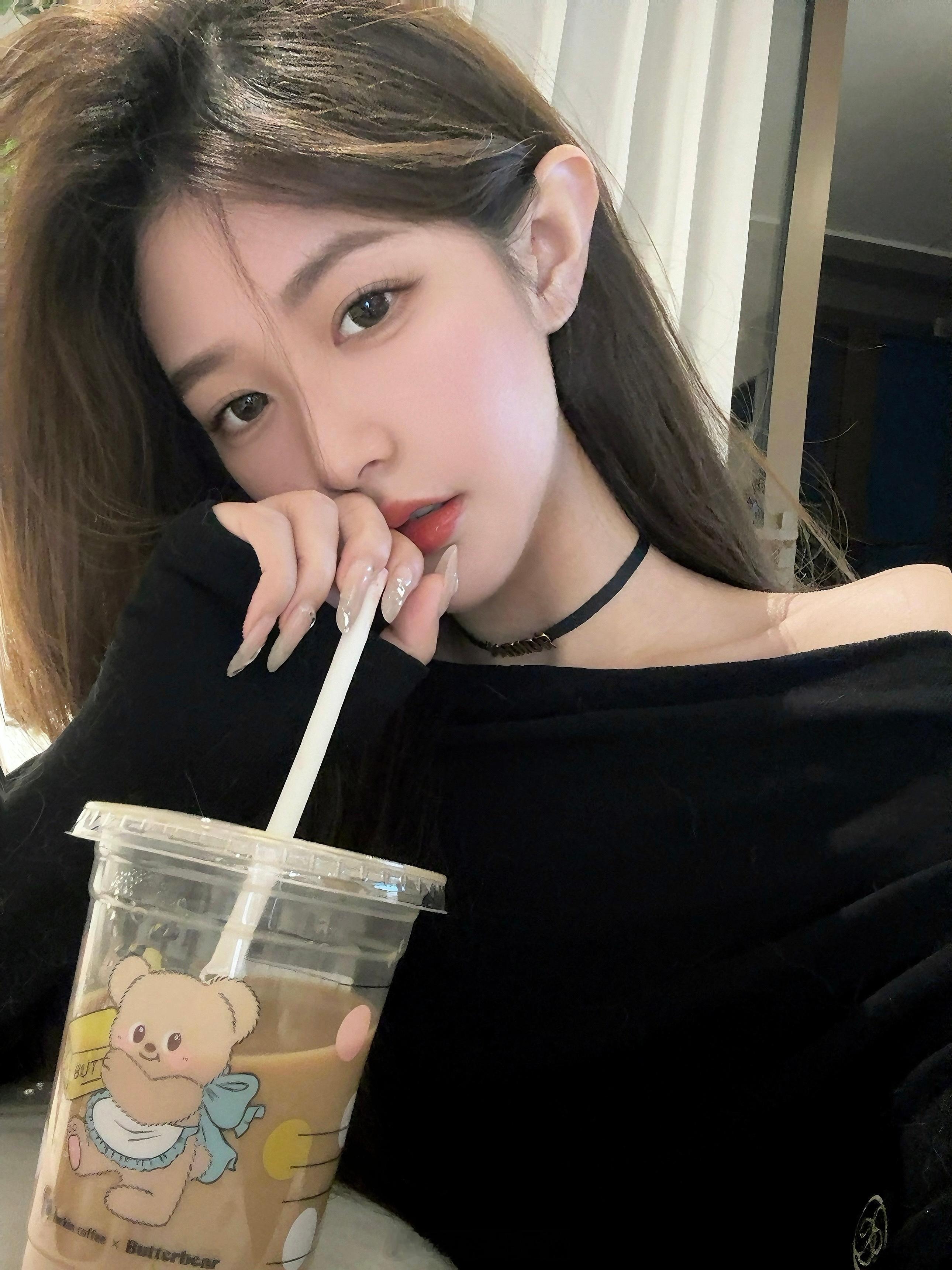 分享我的客厅搭子💕睡觉搭子💕羽毛球搭子💕减肥搭子💕 ​​​