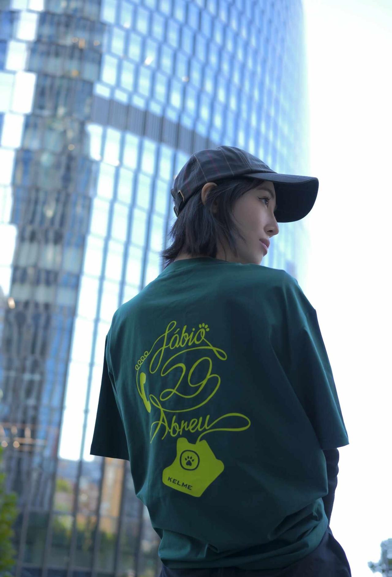颜值博主真的太好拍了
@幽默公主派派王 是合作最久的📸伙伴了
风格多变总能带来