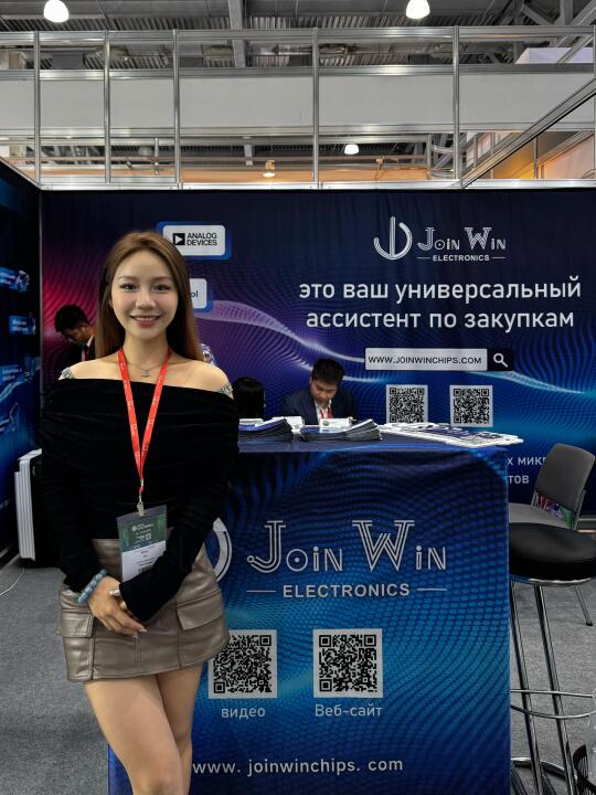 🇷🇺外贸人展会光鲜亮丽，酒店继续牛马