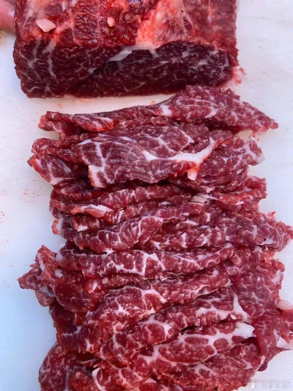 牛肉放冰箱冷藏10天还能吃吗牛肉放在冰箱里冷藏能保存多久原来冰箱不是万能保险箱啊
