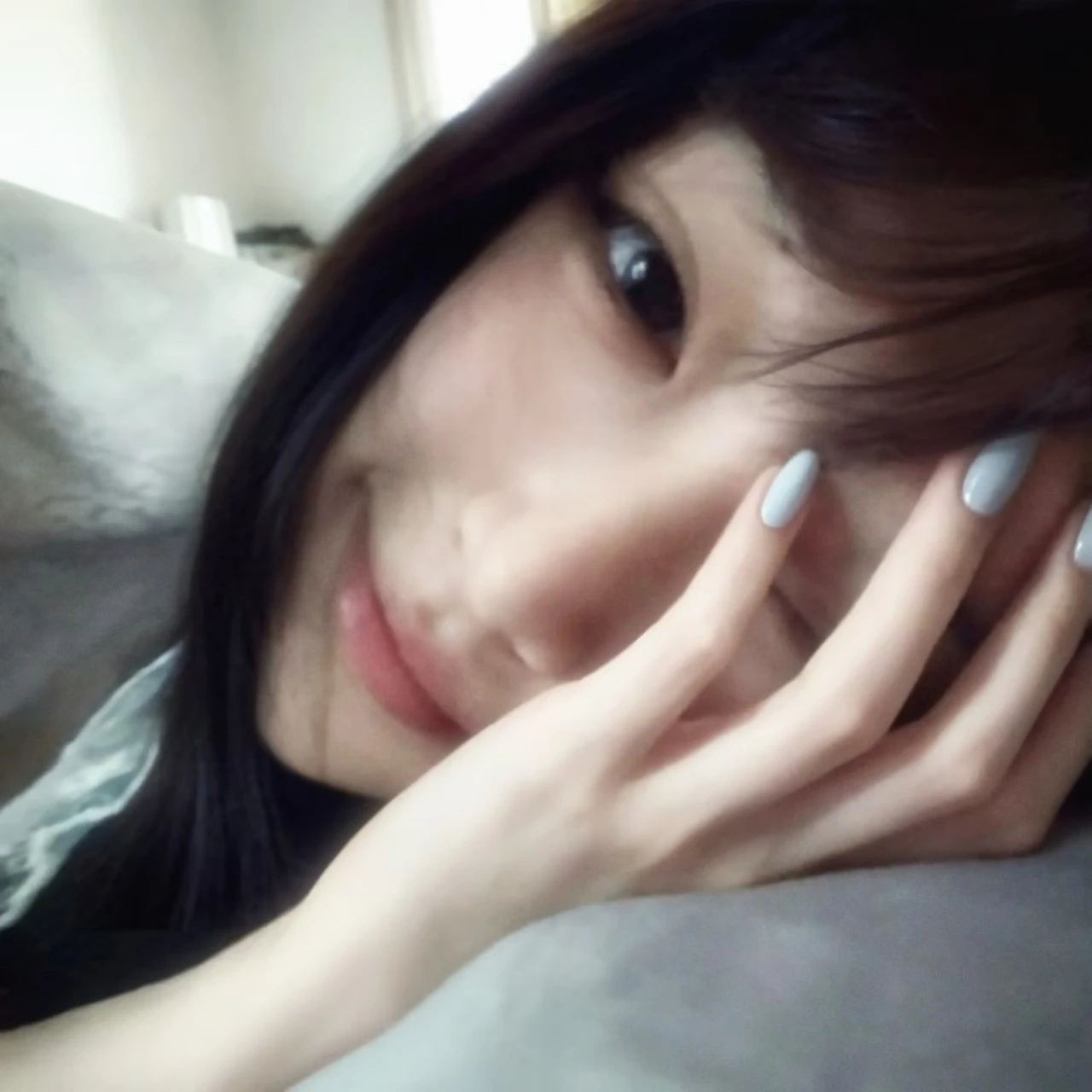 女生头像｜𝑾𝒆𝑪𝒉𝒂𝒕头像｜年少之時，遇一人，卻不料，終似明月陰晴圓