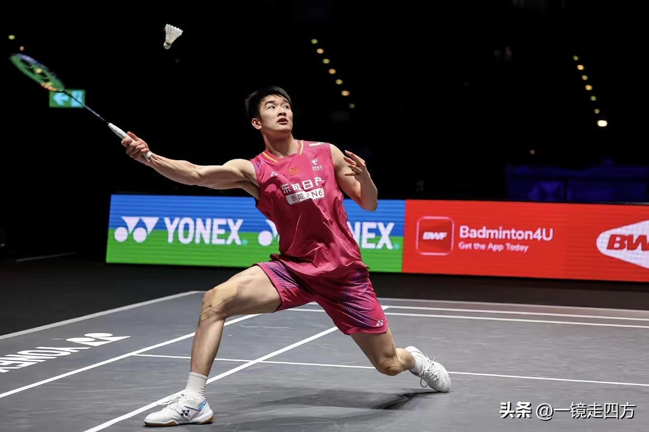 刚刚结束的一场瑞士羽毛球公开赛男单1/4决赛，中国队独苗李诗沣以8-21、21-