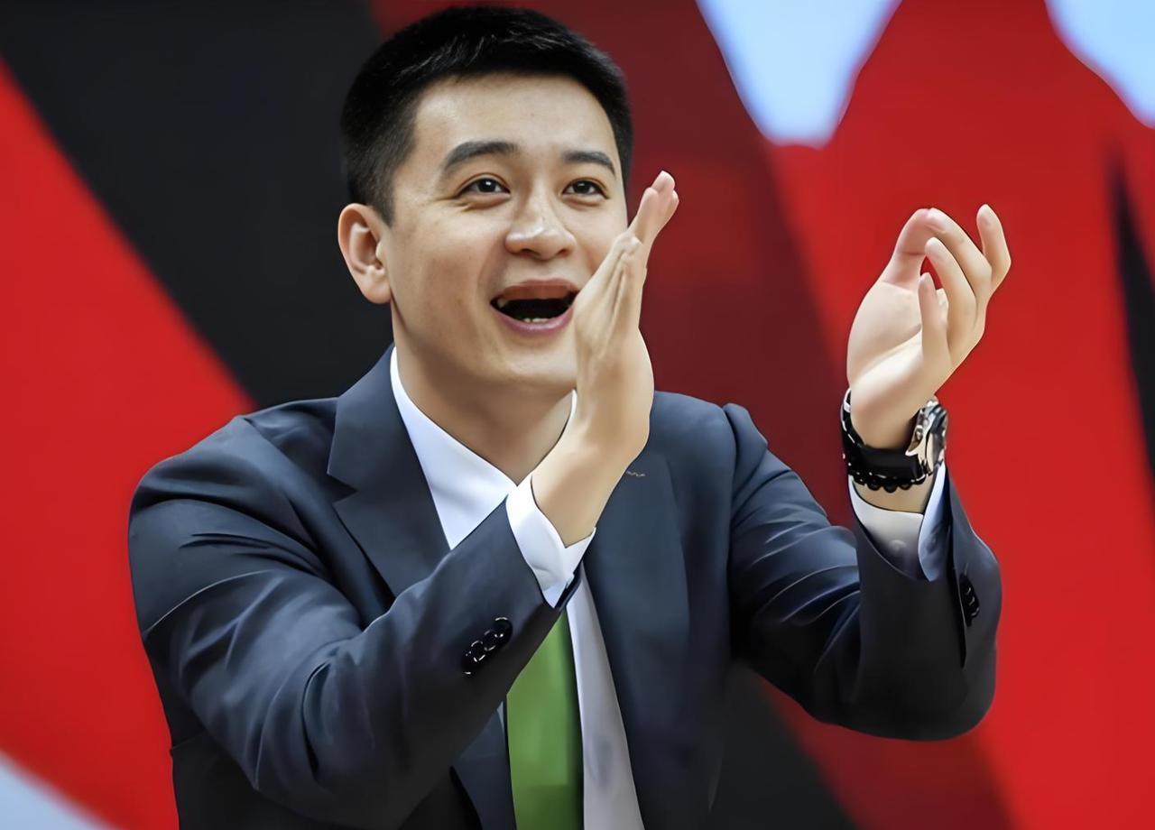 赢日本7分！杨鸣大赞中国男篮1人：连续三分球很关键，起到奇兵的作用
2027年男