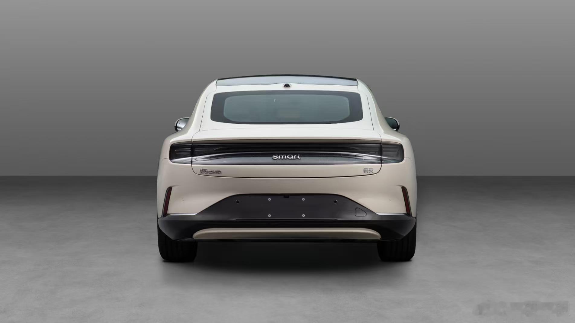 Smart 6不会做了个两段式尾箱吧？先开普通、然后还可以掀背？