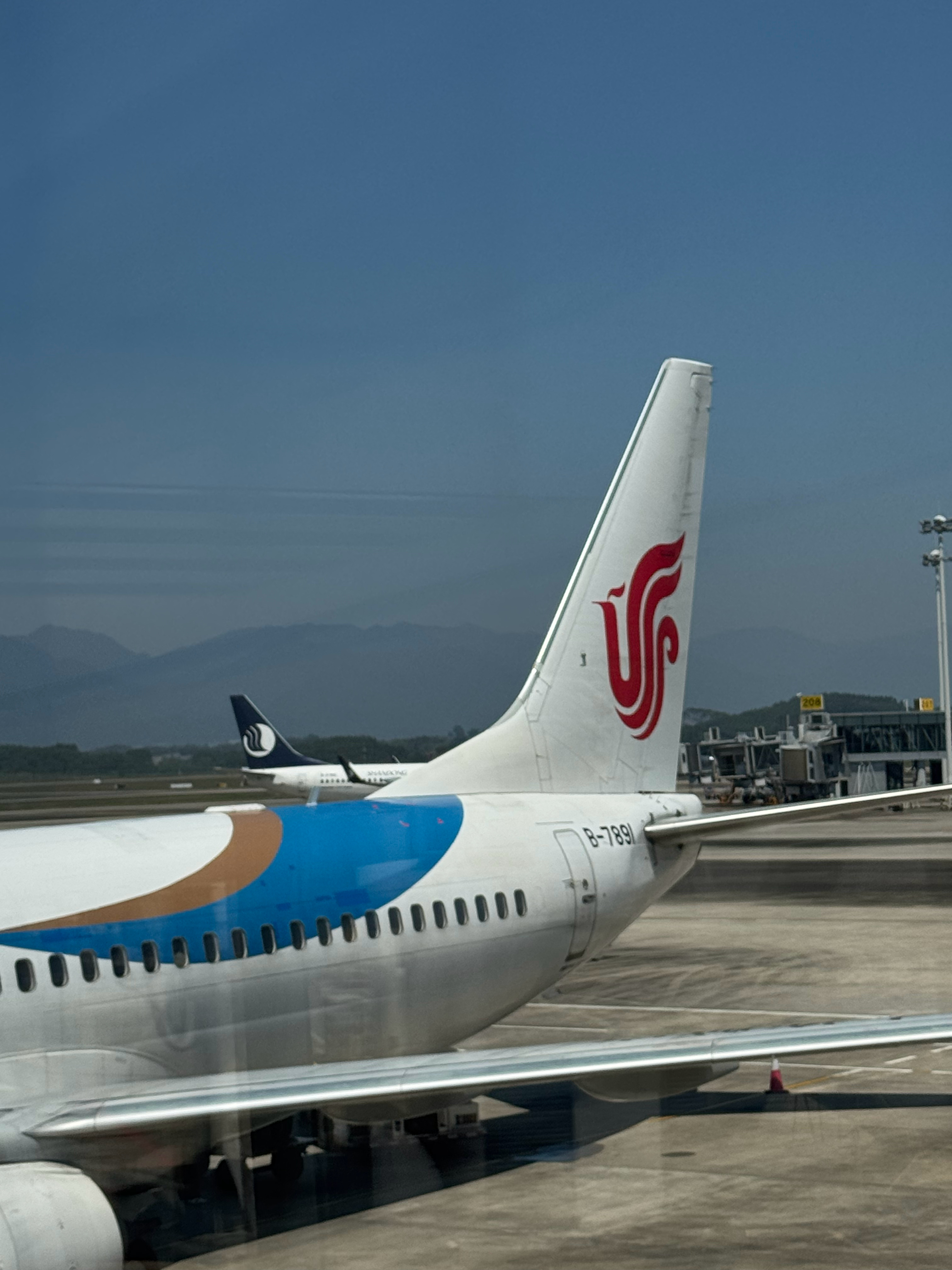 机票高铁双双涨价那在航班里程积分 也能跟着涨涨么？ 