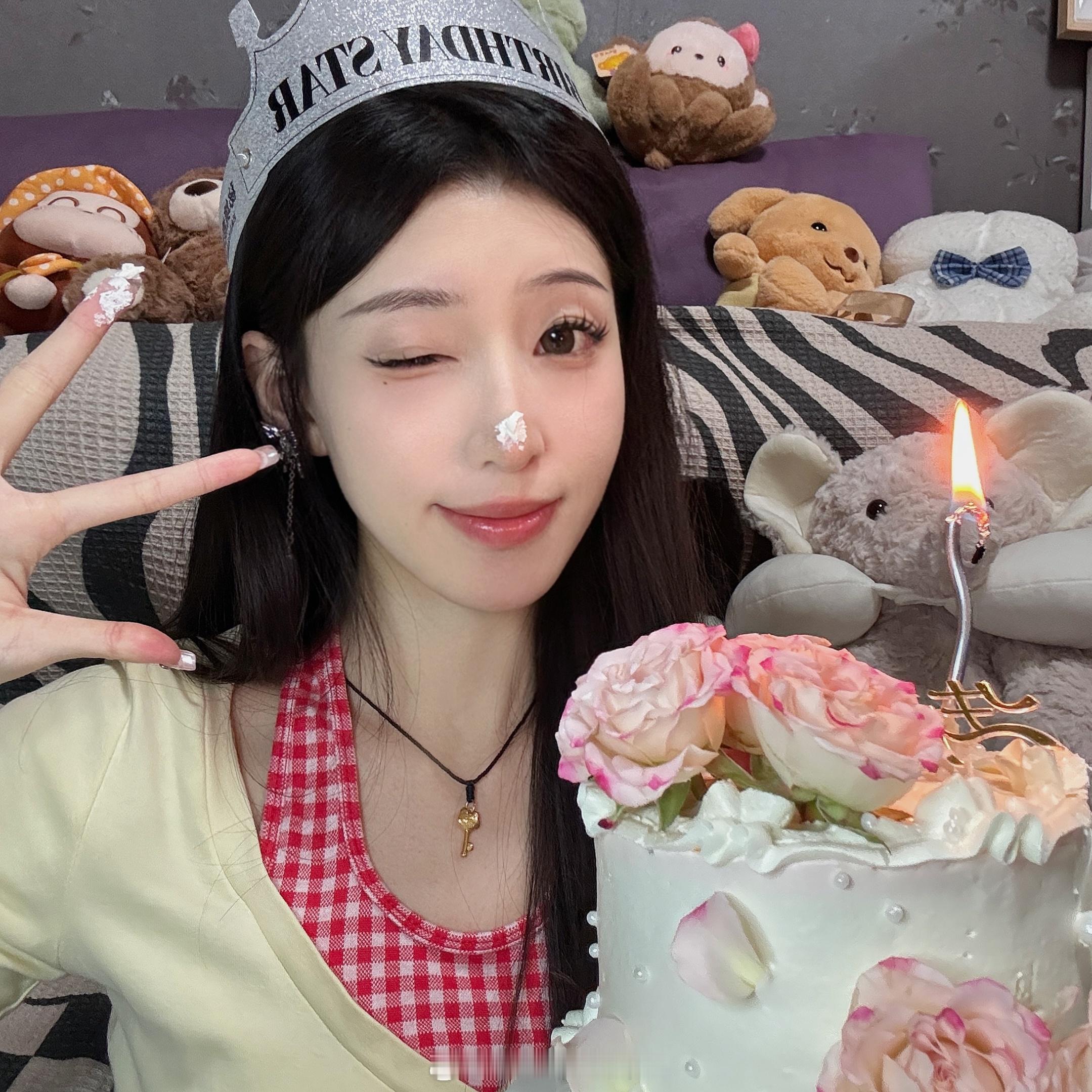 昨天很幸福很开心啊🍰21岁幸福Mia💗 