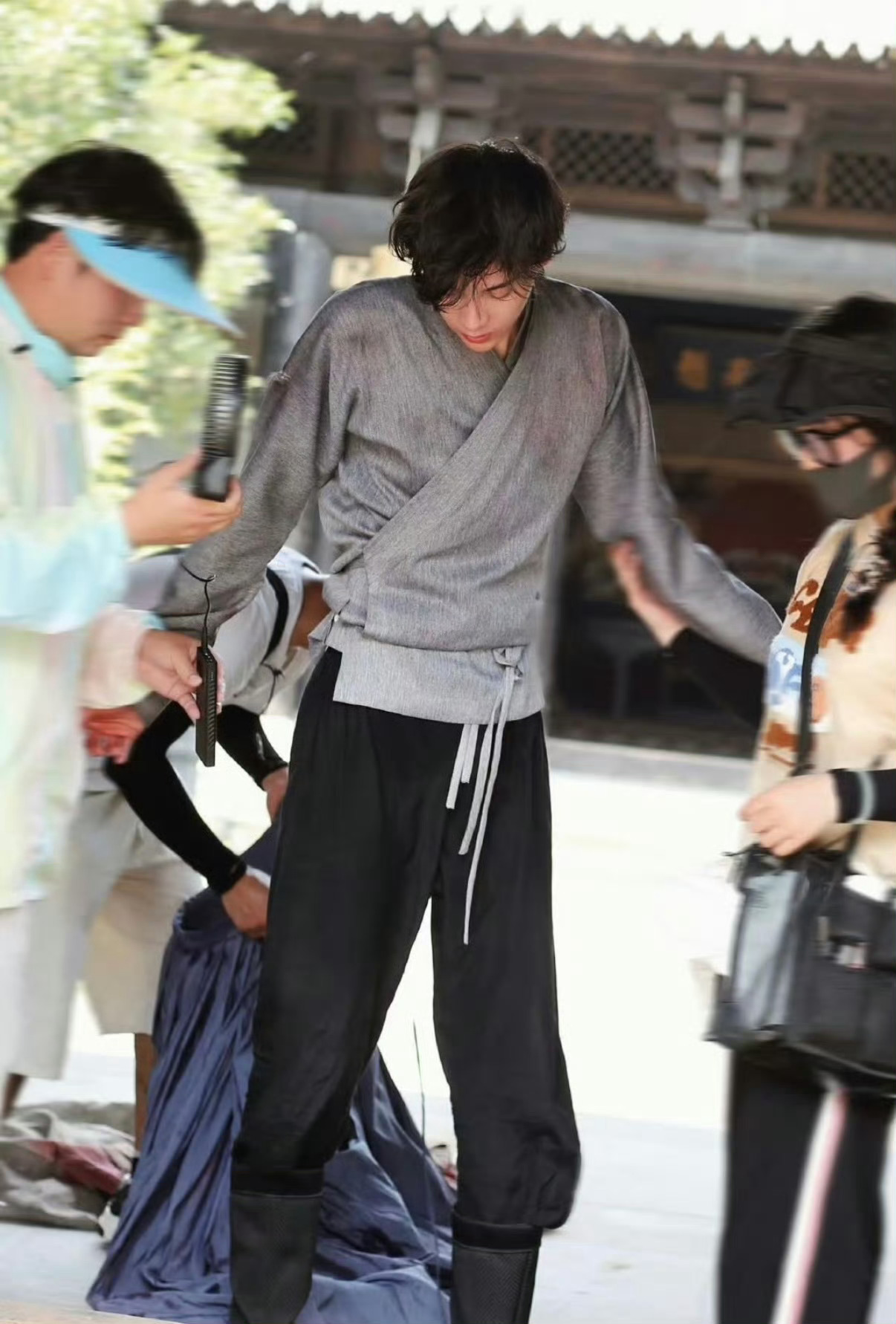 田栩宁 当时人们把这一幕叫“成名在望”是以为终究天道酬勤，可惜在这部剧里从酷暑到