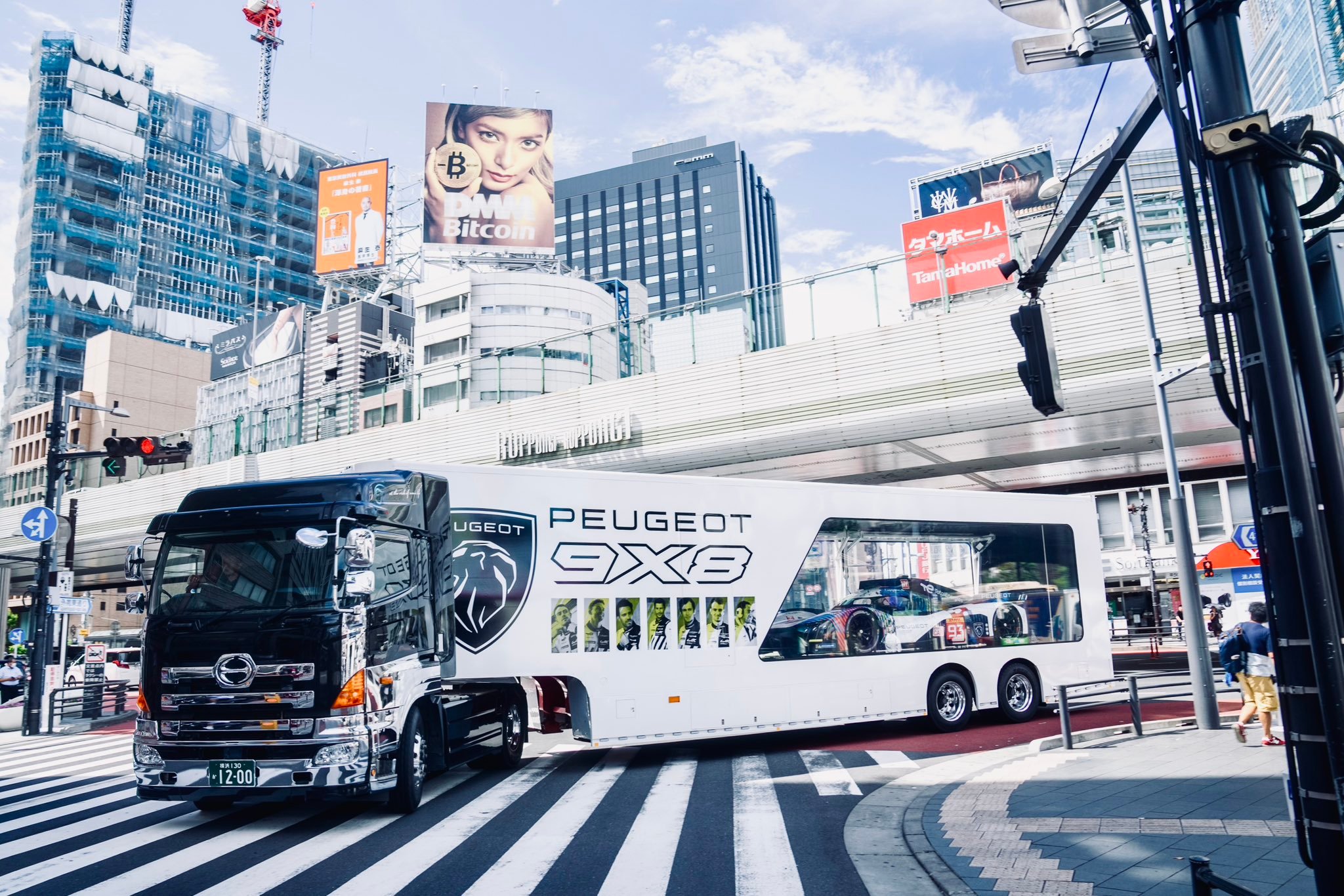 日本街头的标致9X8#富士6小时耐力赛# ​​​
