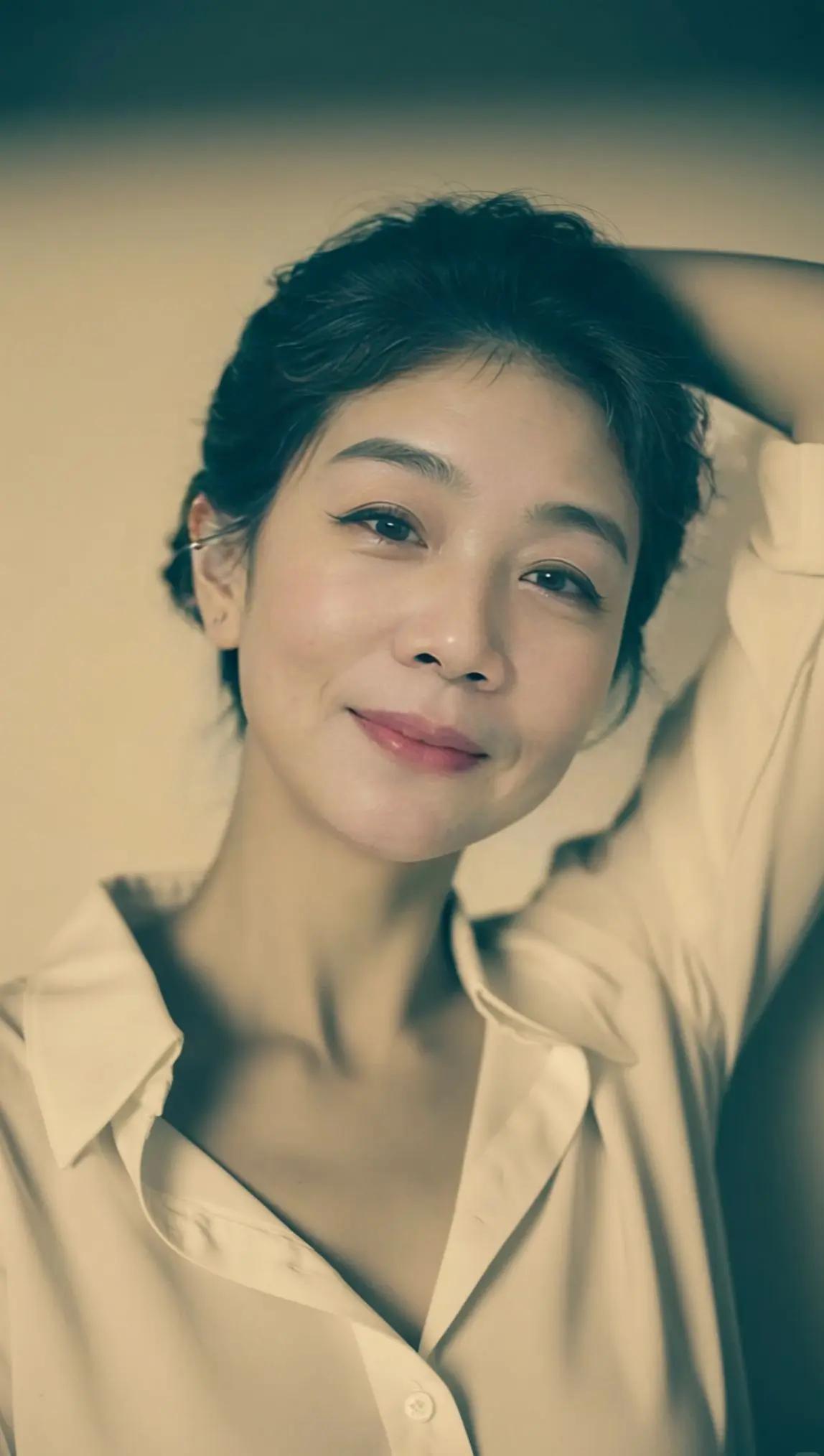 今日分享。AI棕调光影写真