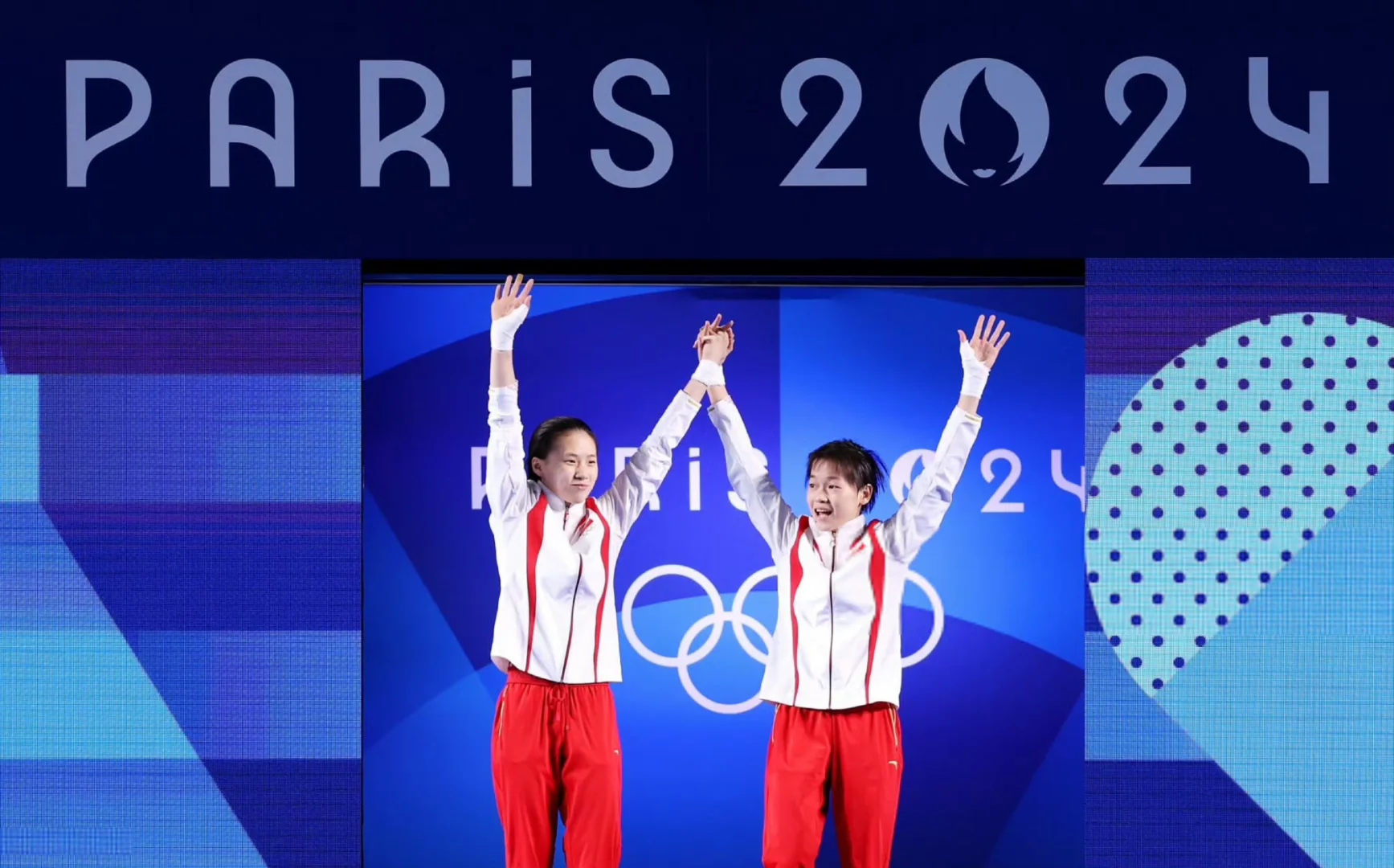 恭喜！全红婵陈芋汐首秀夺金！