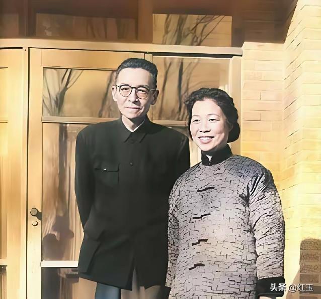 有人问梁思成为啥娶这个后妻，其实当年这事几乎是全民级的不理解。

林徽因去世7年