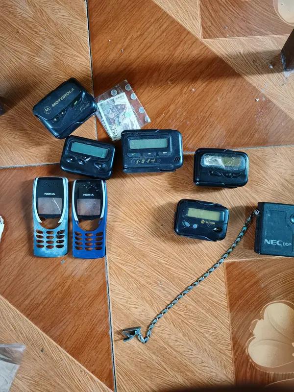 家人们，现在这二手机市场的价格波动真的太离谱了！以前只值10元的二手机，现在回收